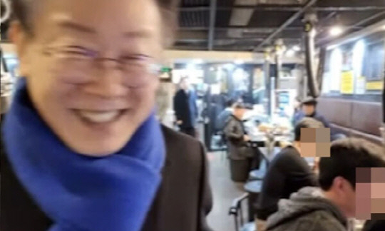 ,  2 ߾ г롦, ٴҼ ǥ ƸԴ Ұ縮ź